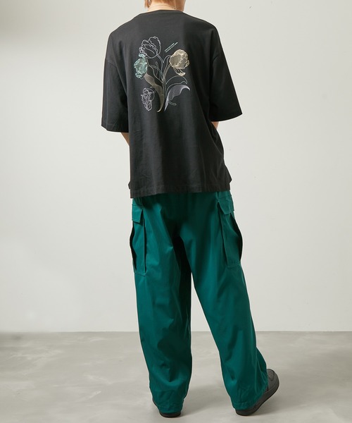 iisy（イージー）の「【 iisy 】ウェーブフラワーバックプリントTEE（Tシャツ/カットソー・メンズ・ホワイト/ダークグリーン/ブラック・S/M/L/XL）」の22枚目の写真