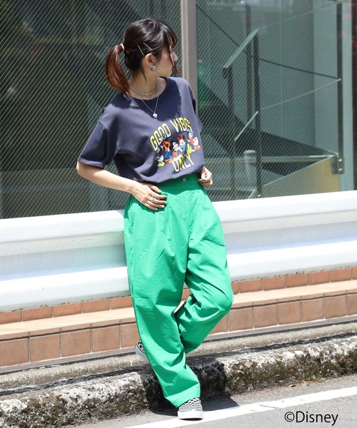 Disney（ディズニー）の「ミッキープリントＴシャツ（Tシャツ/カットソー・レディース・ホワイト/オレンジ/ダークグレー・M/L）」の20枚目の写真