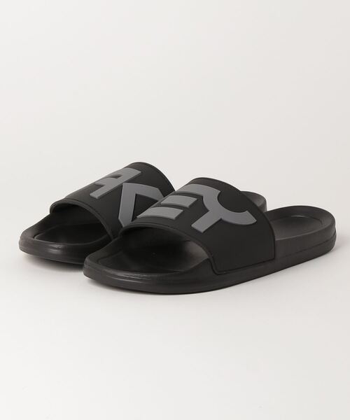 OAKLEY(オークリー)の「OAKLEY/オークリー OAKLEY B1B SLIDE 2/オークリー ビーワンビー スライド サンダル FOF100293(サンダル・メンズ・ブラック・26.0cm/28.0cm/27.0cm)」の1枚目の写真