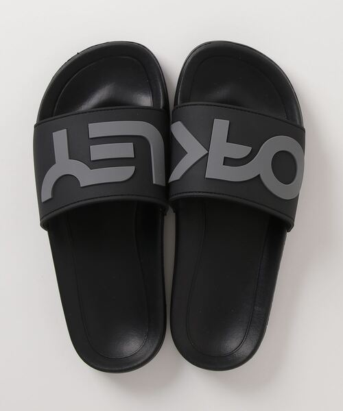 OAKLEY(オークリー)の「OAKLEY/オークリー OAKLEY B1B SLIDE 2/オークリー ビーワンビー スライド サンダル FOF100293(サンダル・メンズ・ブラック・26.0cm/28.0cm/27.0cm)」の4枚目の写真