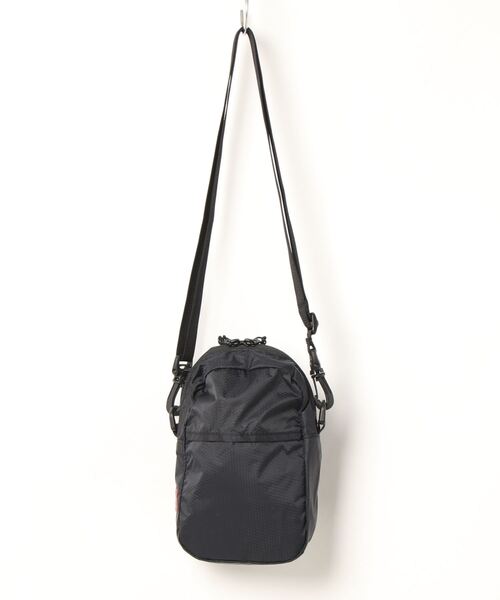 Manhattan Portage（マンハッタンポーテージ）の「Greenway Mini-Shoulder Bag Ripstop Nylon（ショルダーバッグ・メンズ・ブラック・X-SMALL）」の17枚目の写真