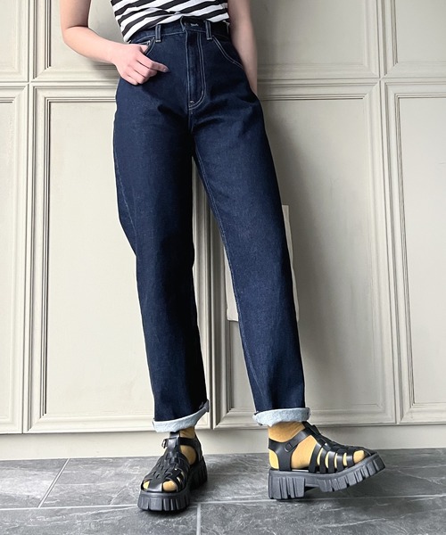 AMOUR BOX(アムールボックス)の「トラックソールグルカサンダル(サンダル・レディース・ブラック/ホワイト・36/37/38/39/40)」の18枚目の写真