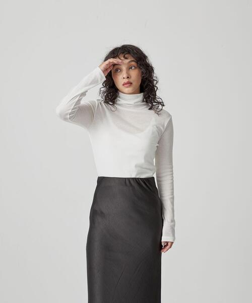 CITEN（シテン）の「＜CITEN＞ライトシア― タートルネック トップス（Tシャツ/カットソー・レディース・ホワイト/ライトブルー/ブラック/ナチュラル・FREE）」の2枚目の写真