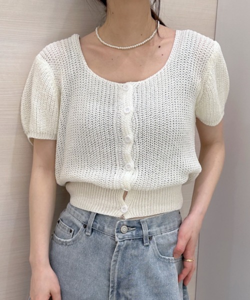 solleim（ソルレム）の「ケーブルクロップドニットカーディガン（カーディガン/ボレロ・レディース・オフホワイト/ブルー・M）」の2枚目の写真
