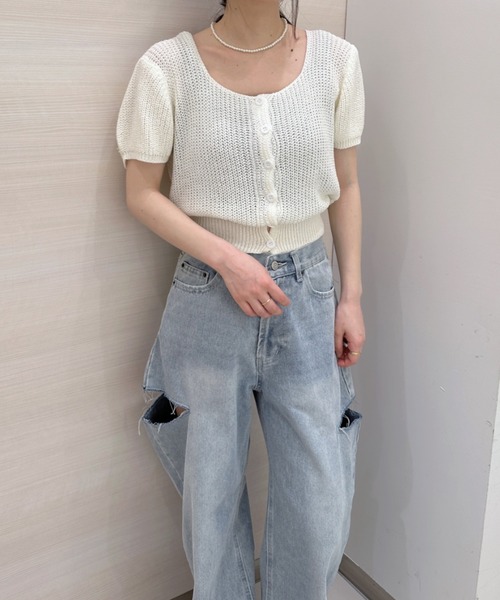 solleim（ソルレム）の「ケーブルクロップドニットカーディガン（カーディガン/ボレロ・レディース・オフホワイト/ブルー・M）」の3枚目の写真