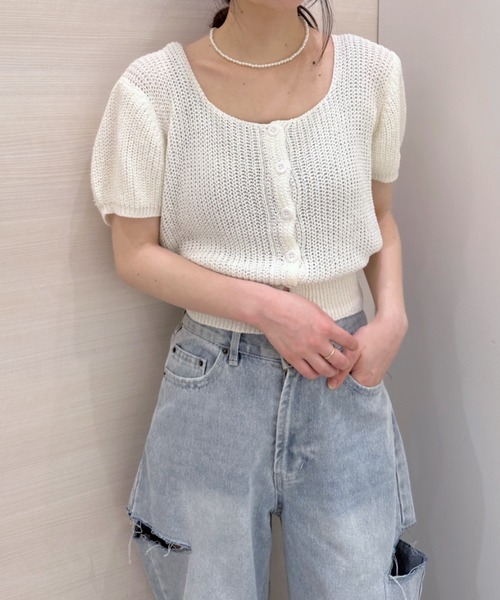 solleim（ソルレム）の「ケーブルクロップドニットカーディガン（カーディガン/ボレロ・レディース・オフホワイト/ブルー・M）」の6枚目の写真