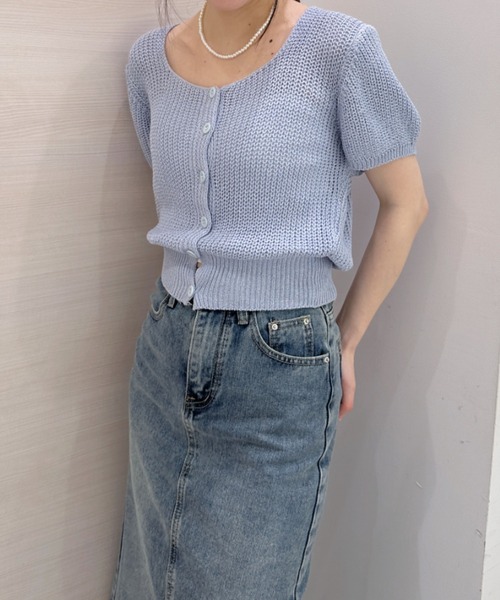 solleim（ソルレム）の「ケーブルクロップドニットカーディガン（カーディガン/ボレロ・レディース・オフホワイト/ブルー・M）」の11枚目の写真
