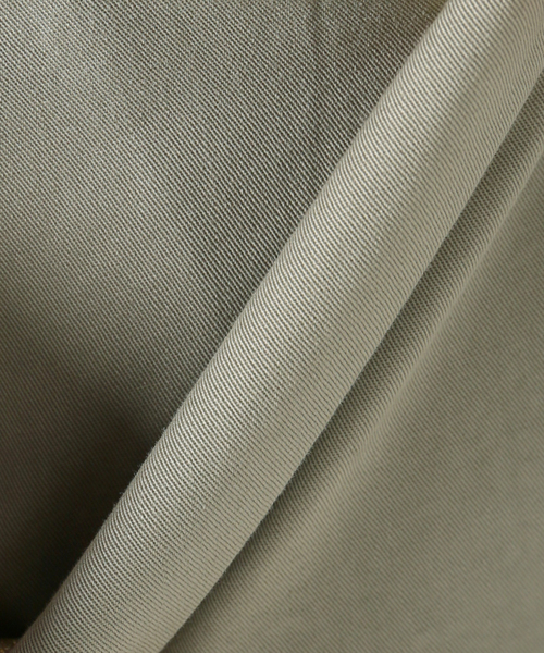 Spick & Span（スピックアンドスパン）の「コットンツイルガーメントダイAO（つなぎ/オールインワン・レディース・カーキ/イエロー・FREE）」の5枚目の写真