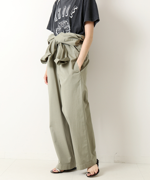 Spick & Span（スピックアンドスパン）の「コットンツイルガーメントダイAO（つなぎ/オールインワン・レディース・カーキ/イエロー・FREE）」の21枚目の写真