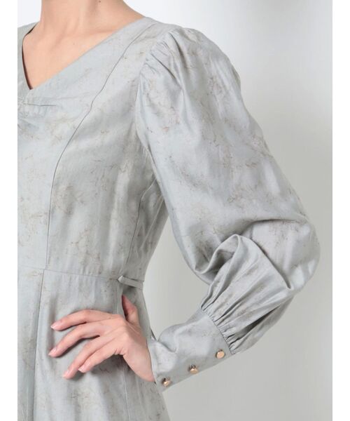 LAGUNAMOON（ラグナムーン）の「ニュアンスパターンアシンメトリーヘムワンピース（ワンピース・レディース・ライトグレー/モカ/アイボリー・SMALL/MEDIUM）」の9枚目の写真