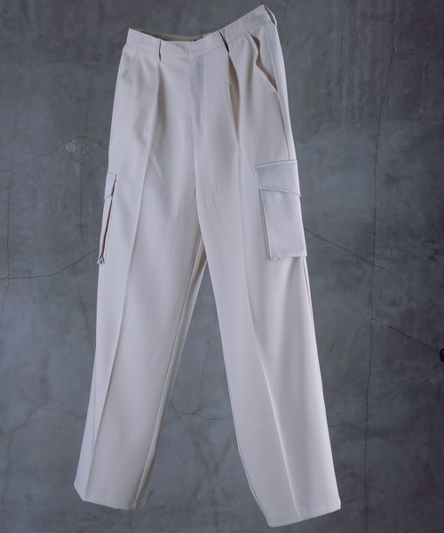 G.O.C（ジーオーシー）の「タック ワイド カーゴ トラウザー（カーゴパンツ・メンズ・オフホワイト/ブルー/ブラック・MEDIUM/LARGE）」の8枚目の写真