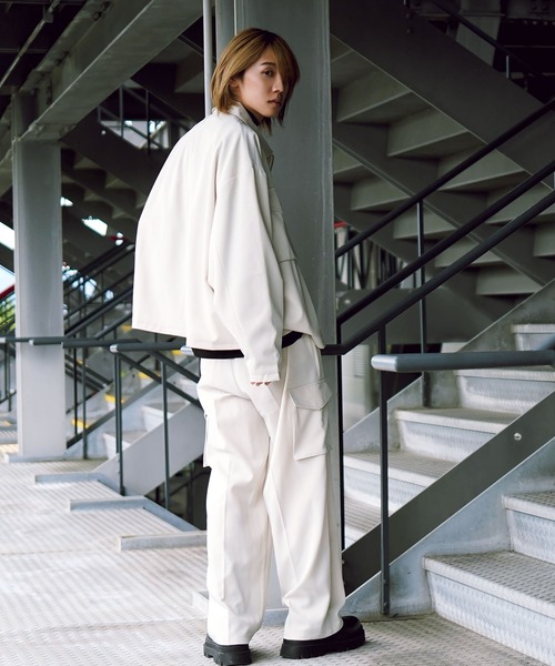 G.O.C（ジーオーシー）の「タック ワイド カーゴ トラウザー（カーゴパンツ・メンズ・オフホワイト/ブルー/ブラック・MEDIUM/LARGE）」の12枚目の写真