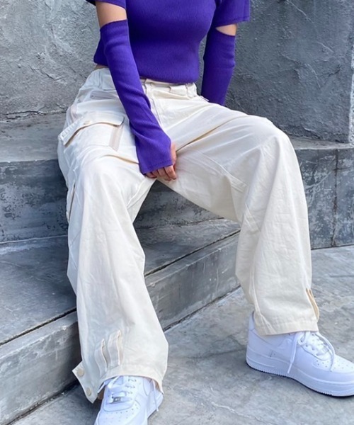 FIG&VIPER（フィグアンドバイパー）の「ミリタリーカーゴパンツ（カーゴパンツ・レディース・アイボリー・S/M）」の4枚目の写真