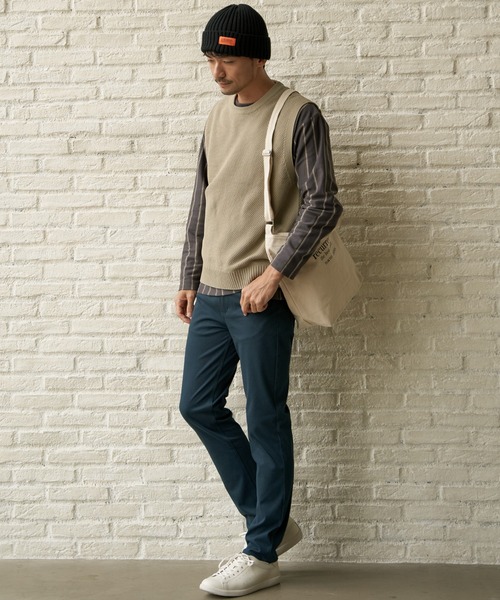 ikka（イッカ）の「ハイストレッチニットベスト（ベスト・メンズ・ベージュ/ブラック/ワイン・XL/S/L/M）」の10枚目の写真