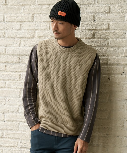 ikka（イッカ）の「ハイストレッチニットベスト（ベスト・メンズ・ベージュ/ブラック/ワイン・XL/S/L/M）」の5枚目の写真