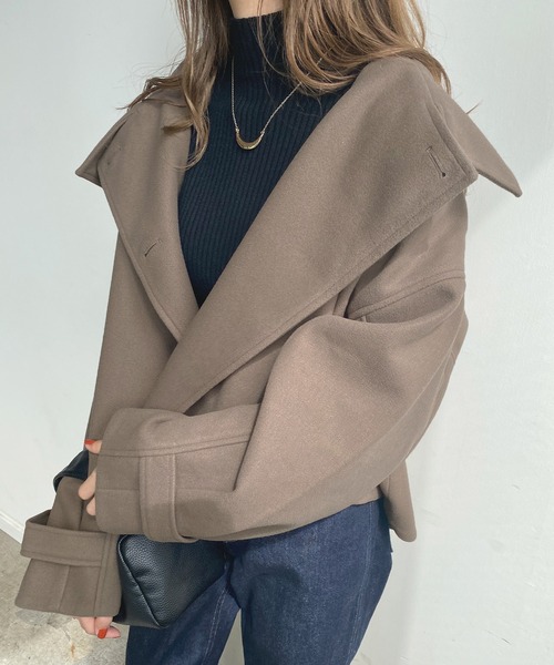 Futier land（フューティアランド）の「フェイクウールスタンドカラーショートコート（その他アウター・レディース・ブラウン/ブルー/アイボリー/ブラック/パープル・MEDIUM）」の4枚目の写真