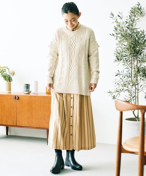 and myera(アンド マイラ)の「and myera アランニットセーター(ニット/セーター・レディース・ブラック/キナリ・MEDIUM/LARGE/X-LARGE/SMALL)」の22枚目の写真