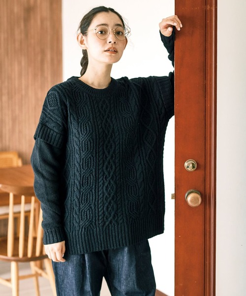 and myera(アンド マイラ)の「and myera アランニットセーター(ニット/セーター・レディース・ブラック/キナリ・MEDIUM/LARGE/X-LARGE/SMALL)」の15枚目の写真