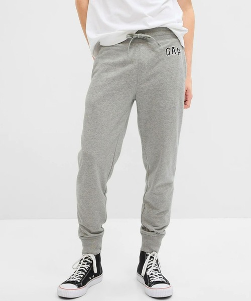 GAP(ギャップ)の「GAPアーチロゴ フレンチテリージョガーパンツ(ユニセックス)(スウェットパンツ・メンズ・ブラック/グレー/オフホワイト/ネイビー/ベージュ・XS/S/M/L/XL/XXS)」の3枚目の写真