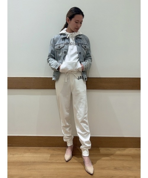 GAP(ギャップ)の「GAPアーチロゴ フレンチテリージョガーパンツ(ユニセックス)(スウェットパンツ・メンズ・ブラック/グレー/オフホワイト/ネイビー/ベージュ・XS/S/M/L/XL/XXS)」の19枚目の写真