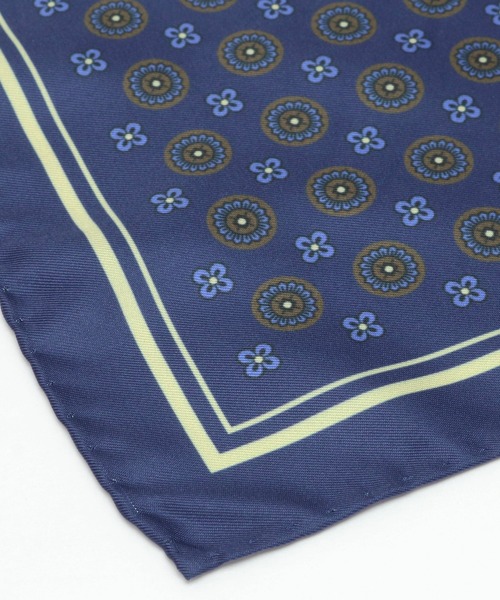 TOKYO SHIRTS（トウキョウシャツ）の「プリント柄ポケットチーフ（ポケットチーフ・メンズ・その他7/その他2/その他10/その他9/その他11/その他4/その他8/その他5/その他12/その他6/その他3/その他1・FREE）」の16枚目の写真