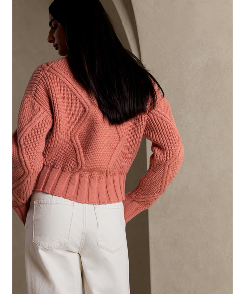 Banana Republic（バナナリパブリック）の「Tavati ジオメトリックセーター（ニット/セーター・レディース・ネイビー/アイボリー/コーラル・L/M/S/XS）」の5枚目の写真