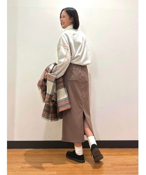 Lee(リー)の「【Lee】配色ステッチスウェット(スウェット・レディース・グレー・M)」の15枚目の写真