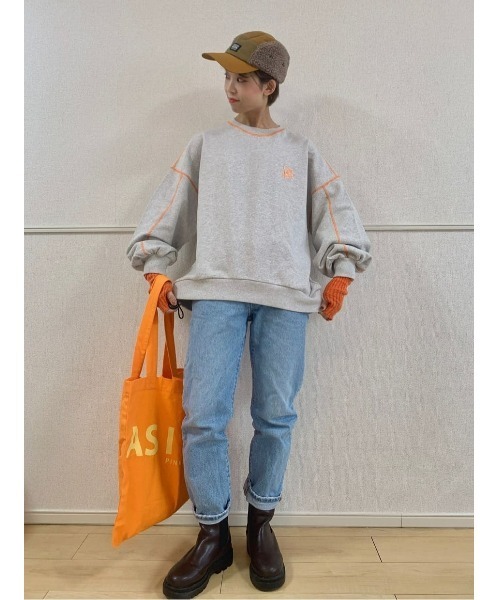 Lee(リー)の「【Lee】配色ステッチスウェット(スウェット・レディース・グレー・M)」の18枚目の写真
