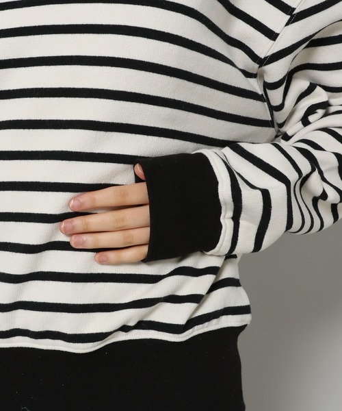 MAGPIEROBIN（マグパイロビン）の「MAGPIE ROBIN／ボーダーカラーロングスリーブ 2186351（スウェット・レディース・ネイビー/グレー/アイボリー・FREE）」の21枚目の写真