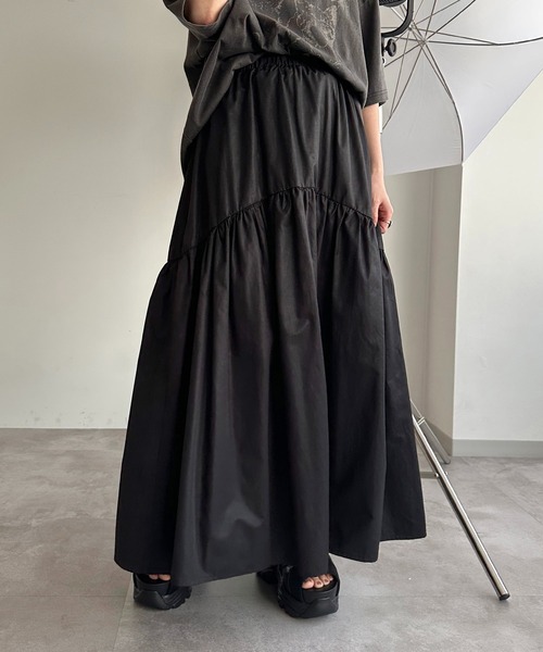 apres jour mignon（アプレジュールミニョン）の「ボリュームデザインスカート【ZOZOTOWN限定アイテム】（スカート・レディース・アイボリー/ベージュ/ブラック/その他/ブルー/チャコールグレー/ブルー系その他/ブラック系その他・MEDIUM/SMALL/X-LARGE）」の20枚目の写真