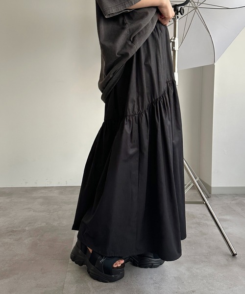 apres jour mignon（アプレジュールミニョン）の「ボリュームデザインスカート【ZOZOTOWN限定アイテム】（スカート・レディース・アイボリー/ベージュ/ブラック/その他/ブルー/チャコールグレー/ブルー系その他/ブラック系その他・MEDIUM/SMALL/X-LARGE）」の22枚目の写真