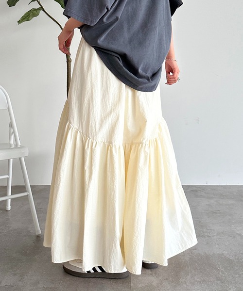 apres jour mignon（アプレジュールミニョン）の「ボリュームデザインスカート【ZOZOTOWN限定アイテム】（スカート・レディース・アイボリー/ベージュ/ブラック/その他/ブルー/チャコールグレー/ブルー系その他/ブラック系その他・MEDIUM/SMALL/X-LARGE）」の17枚目の写真