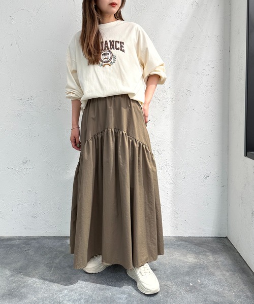 apres jour mignon（アプレジュールミニョン）の「ボリュームデザインスカート【ZOZOTOWN限定アイテム】（スカート・レディース・アイボリー/ベージュ/ブラック/その他/ブルー/チャコールグレー/ブルー系その他/ブラック系その他・MEDIUM/SMALL/X-LARGE）」の13枚目の写真