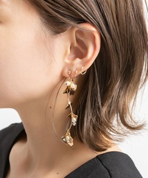 フラワーペタルイヤリング