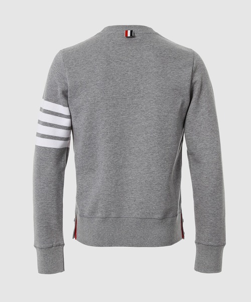 THOM BROWNE（トムブラウン）の「CLASSIC SWEATSHIRT WITH ENGINEERED 4 BAR SLEEVE IN CLASSIC LOOP BACK（スウェット・メンズ・ライトグレー/ネイビー・0/1/2）」の5枚目の写真
