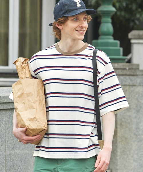 EMMA CLOTHES（エマクローズ）の「オーバーサイズ マルチボーダー ショートスリーブTシャツ EMMA CLOTHES（Tシャツ/カットソー・メンズ・ホワイト系/ベージュ系/グリーン系/ベージュ系2/グレー系/ホワイト系2・L/M）」の8枚目の写真