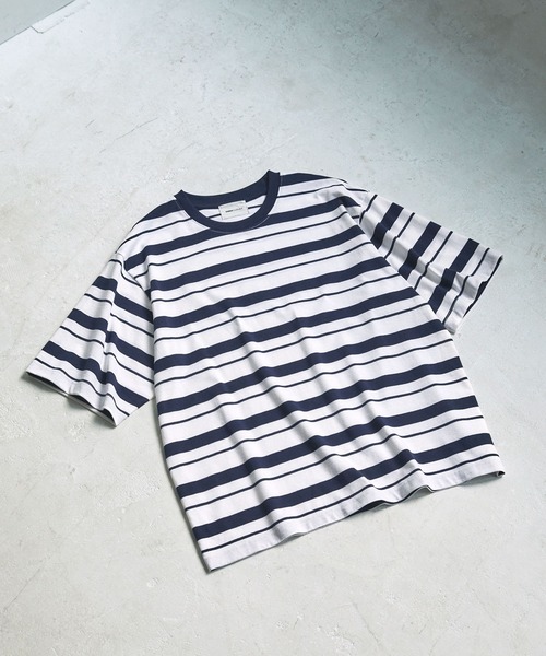 EMMA CLOTHES（エマクローズ）の「オーバーサイズ マルチボーダー ショートスリーブTシャツ EMMA CLOTHES（Tシャツ/カットソー・メンズ・ホワイト系/ベージュ系/グリーン系/ベージュ系2/グレー系/ホワイト系2・L/M）」の16枚目の写真