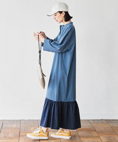 avecmoi(アヴェクモワ)の「【佐藤かなさんプロデュース】 アヴェクモワ バイカラーワンピース〈青×紺〉(ワンピース・レディース・ブルー・MEDIUM/LARGE/X-LARGE/SMALL)」の6枚目の写真