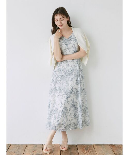 LAGUNAMOON（ラグナムーン）の「ゴールドボタンドルマンニットカーディガン（カーディガン/ボレロ・レディース・ネイビー/レッド/ホワイト・FREE）」の13枚目の写真