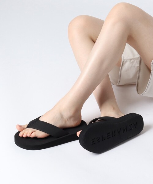 ESPERANZA（エスペランサ）の「メッセージトングビーサン（サンダル・レディース・ブラック系8/ベージュ系8・S/M/L/LL）」の13枚目の写真