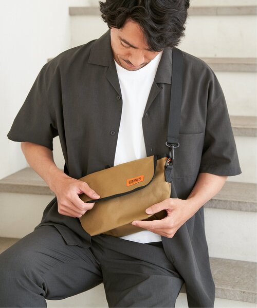 UNIVERSAL OVERALL（ユニバーサルオーバーオール）の「UNIVERSAL OVERALL ユニバーサルオーバーオール 撥水フラップミニショルダー（ショルダーバッグ・メンズ・ブラック/ベージュ/オリーブ・FREE）」の22枚目の写真