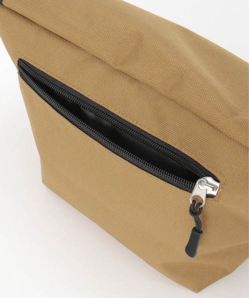 UNIVERSAL OVERALL（ユニバーサルオーバーオール）の「UNIVERSAL OVERALL ユニバーサルオーバーオール 撥水フラップミニショルダー（ショルダーバッグ・メンズ・ブラック/ベージュ/オリーブ・FREE）」の7枚目の写真