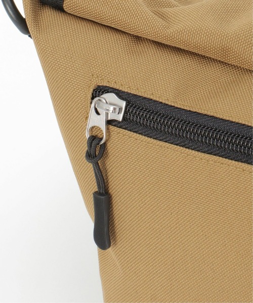 UNIVERSAL OVERALL（ユニバーサルオーバーオール）の「UNIVERSAL OVERALL ユニバーサルオーバーオール 撥水フラップミニショルダー（ショルダーバッグ・メンズ・ブラック/ベージュ/オリーブ・FREE）」の6枚目の写真