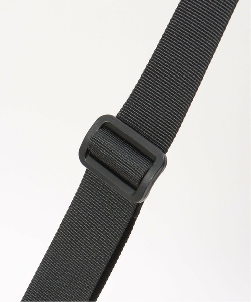 UNIVERSAL OVERALL（ユニバーサルオーバーオール）の「UNIVERSAL OVERALL ユニバーサルオーバーオール 撥水フラップミニショルダー（ショルダーバッグ・メンズ・ブラック/ベージュ/オリーブ・FREE）」の9枚目の写真