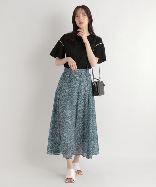 Andemiu（アンデミュウ）の「パイピングフレアカット 963865（Tシャツ/カットソー・レディース・ブラック/ライトベージュ/ブルー/オフホワイト・FREE）」の14枚目の写真