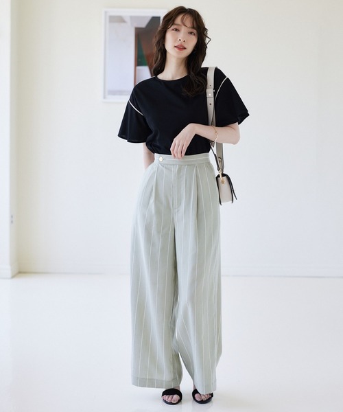 Andemiu（アンデミュウ）の「パイピングフレアカット 963865（Tシャツ/カットソー・レディース・ブラック/ライトベージュ/ブルー/オフホワイト・FREE）」の13枚目の写真