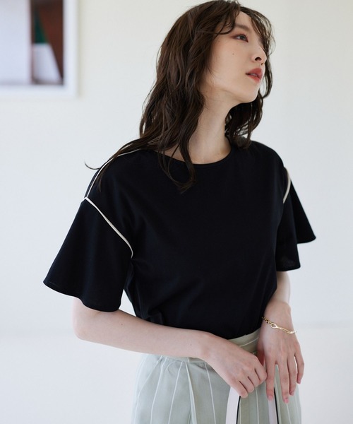 Andemiu（アンデミュウ）の「パイピングフレアカット 963865（Tシャツ/カットソー・レディース・ブラック/ライトベージュ/ブルー/オフホワイト・FREE）」の20枚目の写真