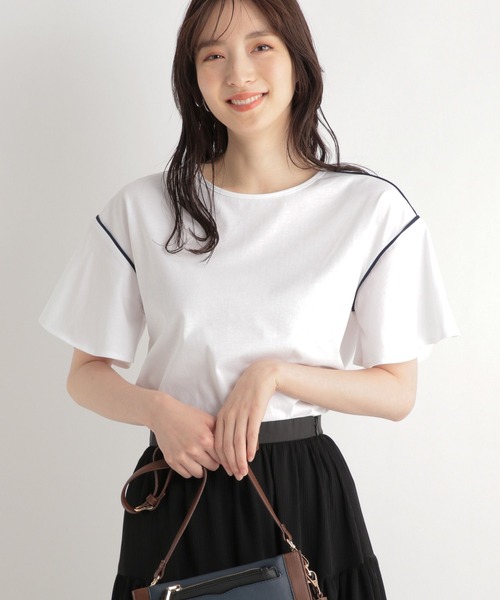 Andemiu（アンデミュウ）の「パイピングフレアカット 963865（Tシャツ/カットソー・レディース・ブラック/ライトベージュ/ブルー/オフホワイト・FREE）」の21枚目の写真