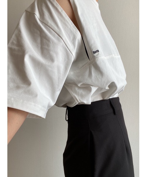 AMAIL（アマイル）の「Cut out over cloth（Tシャツ/カットソー・レディース・ホワイト/ピンク・FREE）」の3枚目の写真