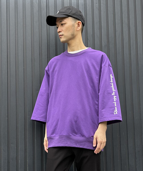 Purple&Yellow（パープルアンドイエロー）の「Ｔ／Ｃインレイ メッセージプリント ７分袖プルオーバー（Tシャツ/カットソー・メンズ・グレイッシュベージュ/パープル/グレー・SMALL/MEDIUM/LARGE）」の3枚目の写真
